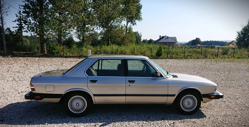 BMW Seria 5 cena 46000 przebieg: 229241, rok produkcji 1983 z Bytom Odrzański małe 154